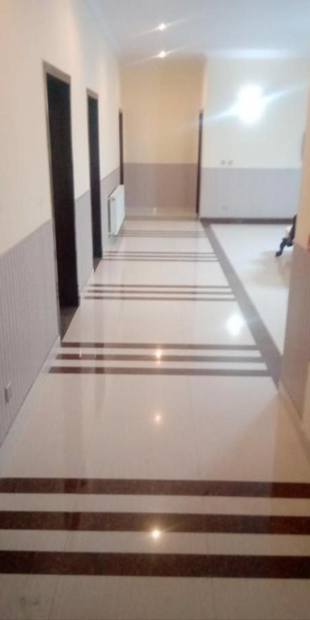 Hak Mall Suites And Apartments Равалпинди Екстериор снимка