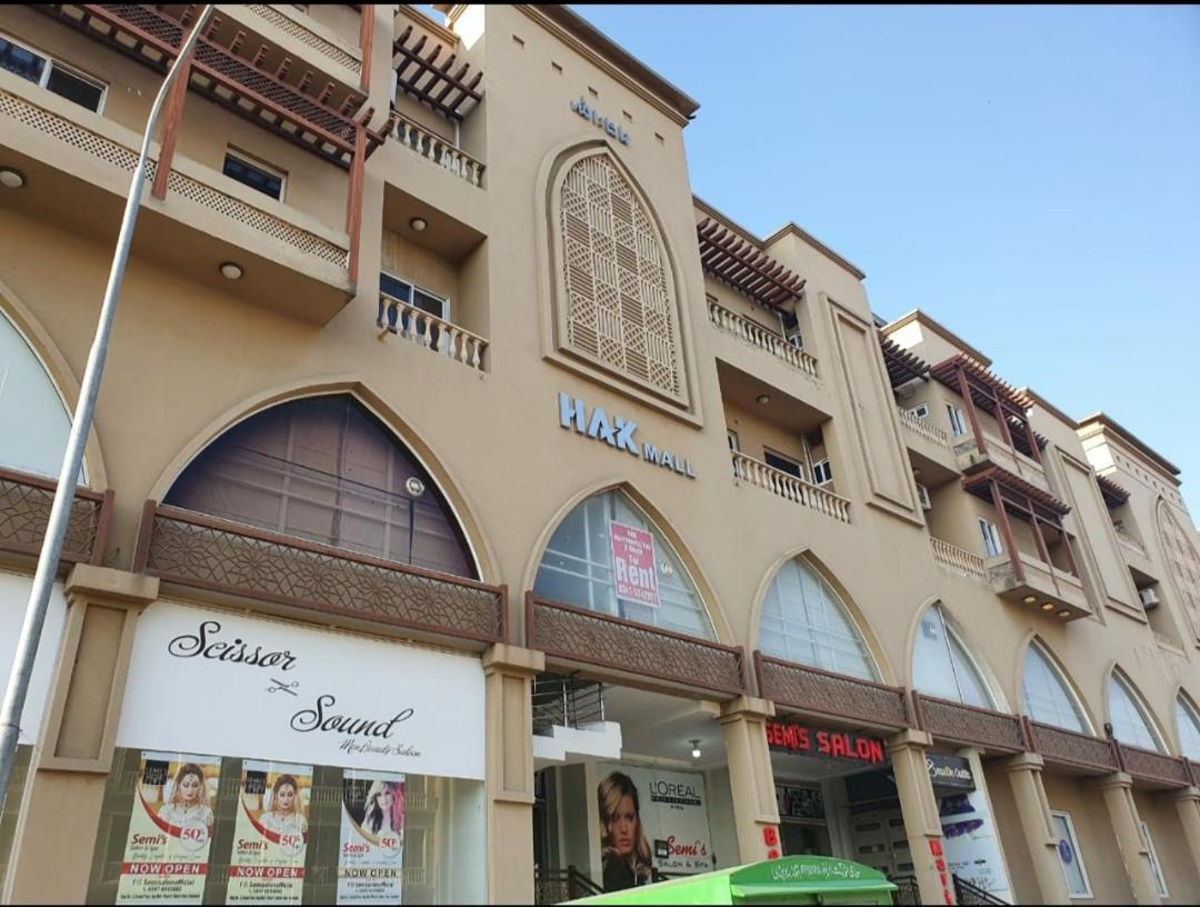 Hak Mall Suites And Apartments Равалпинди Екстериор снимка
